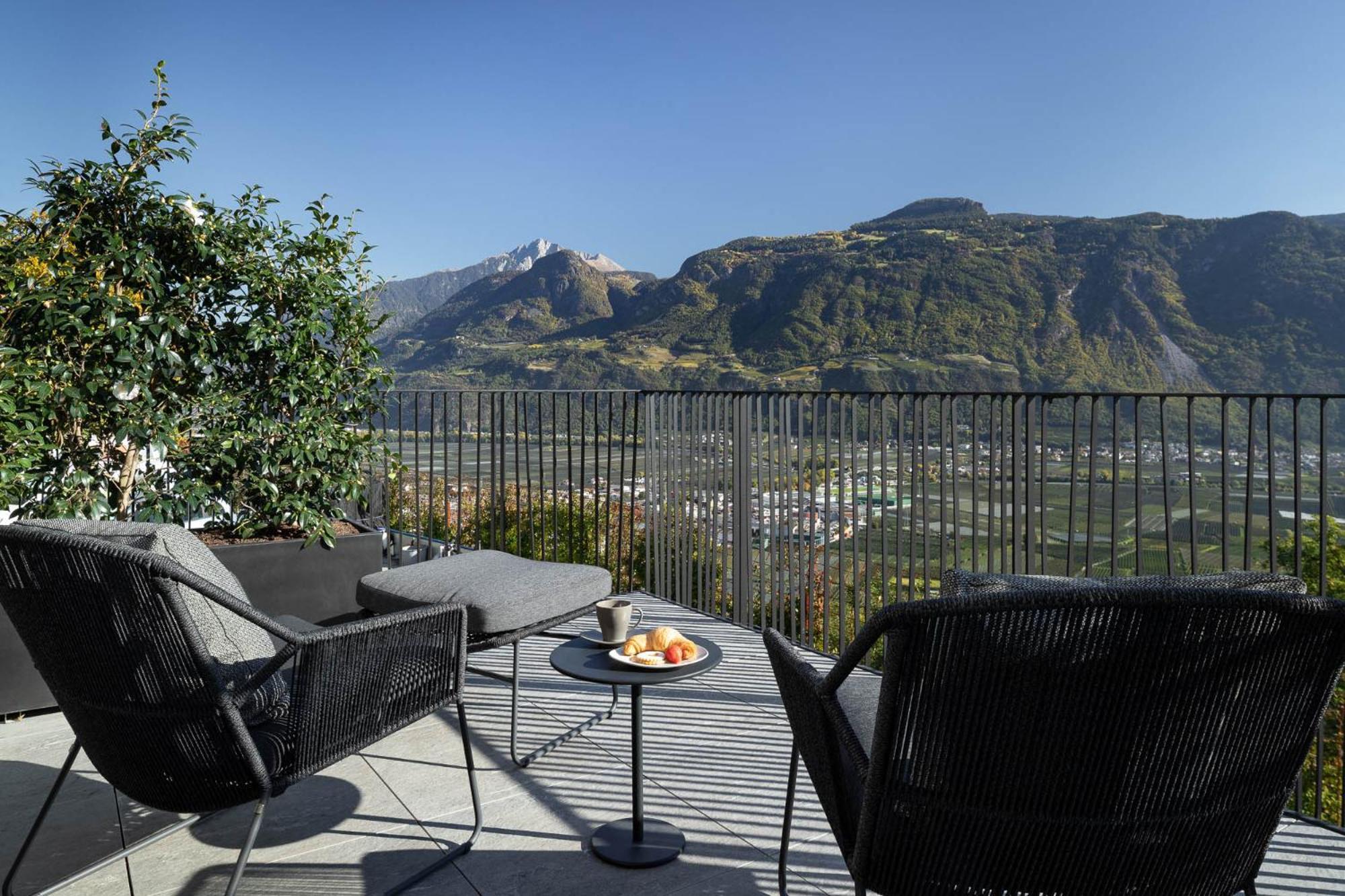 My Spring - Panoramic Suites Lana Cameră foto